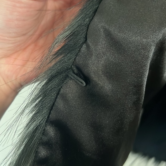 Faux fur blue/green/black vest - Picture 5 of 6